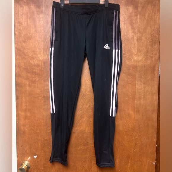 Adidas Track Pant Joggers Tapered Fit Women’s  Black/Pink Athletic Climacool - Picture 2 of 8